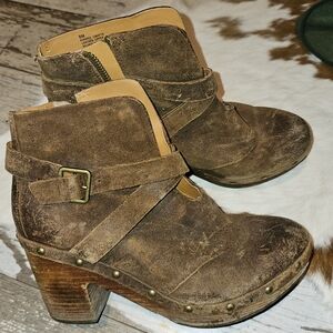 Kork-Ease boots